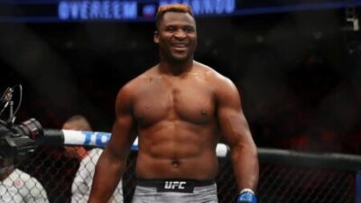 Francis Ngannou figuruje ve velkých plánech Dany Whita