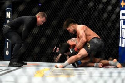 UFC 249: Henry Cejudo uhájil pás šampiona bantamové váhy. Dominicka Cruze knokautoval ve druhém kole (video)