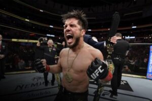 Henry Cejudo: Jediný způsob, jak může Stipe Miocic porazit Jona Jonese, je wrestling. Ale i tak mu přeji hodně štěstí