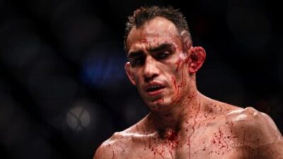 Trenér Eddie Bravo o Tony Fergusonovi: „Už trénuje”