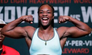 Neporažená boxerská šampionka Claressa Shields má nakročeno do světa MMA