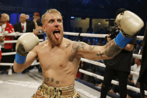 Jake Paul knokautoval Woodleyho a vzkázal šéfovi UFC: Zesměšnil jsem celou tvoji organizaci!