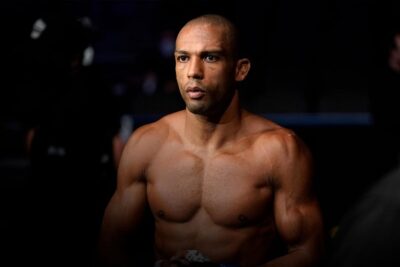 UFC 262: Edson Barboza po parádní bitvě knokautoval Shanea Burgose